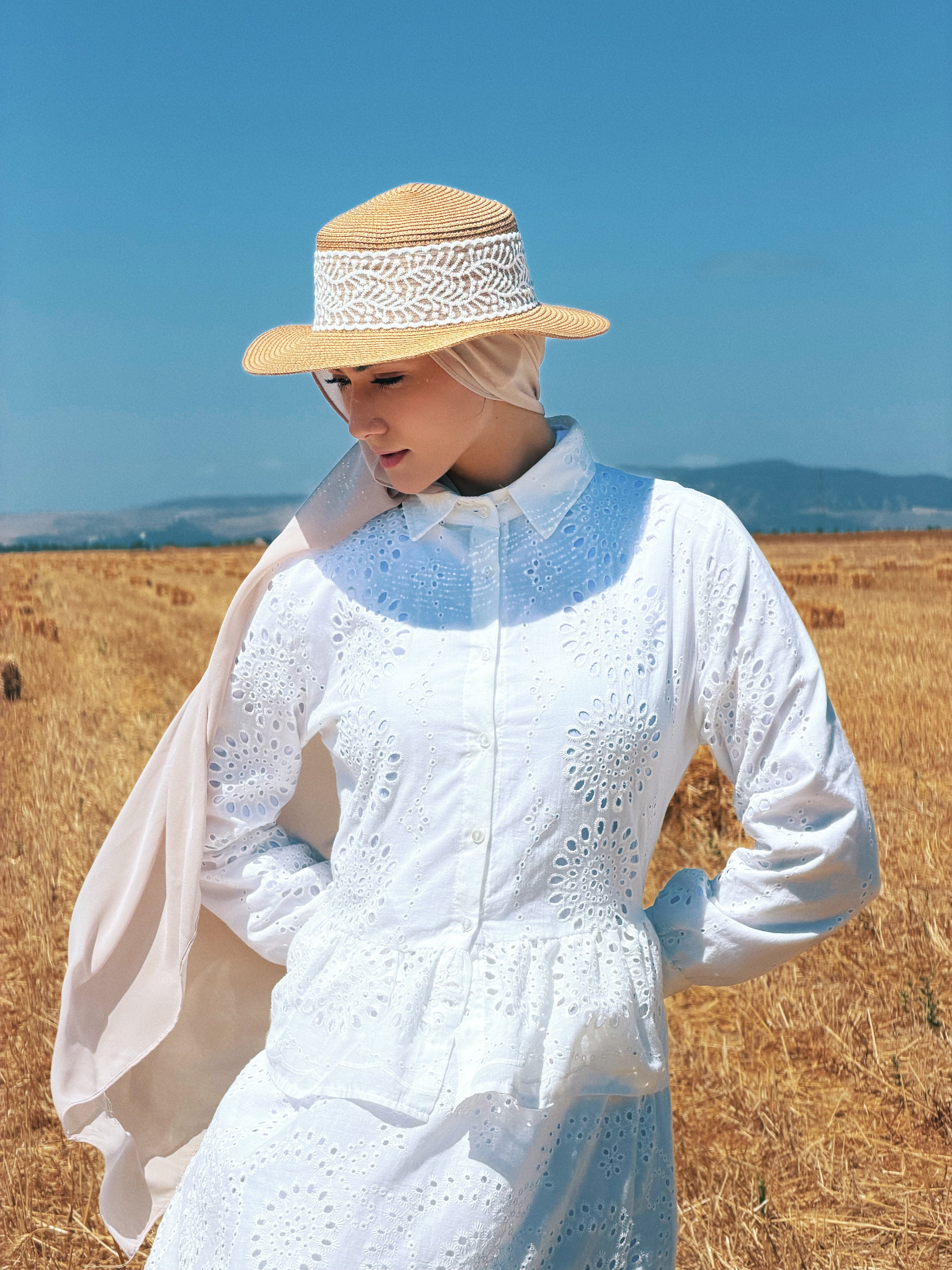 Set en Broderie Anglaise – Voile de Coton